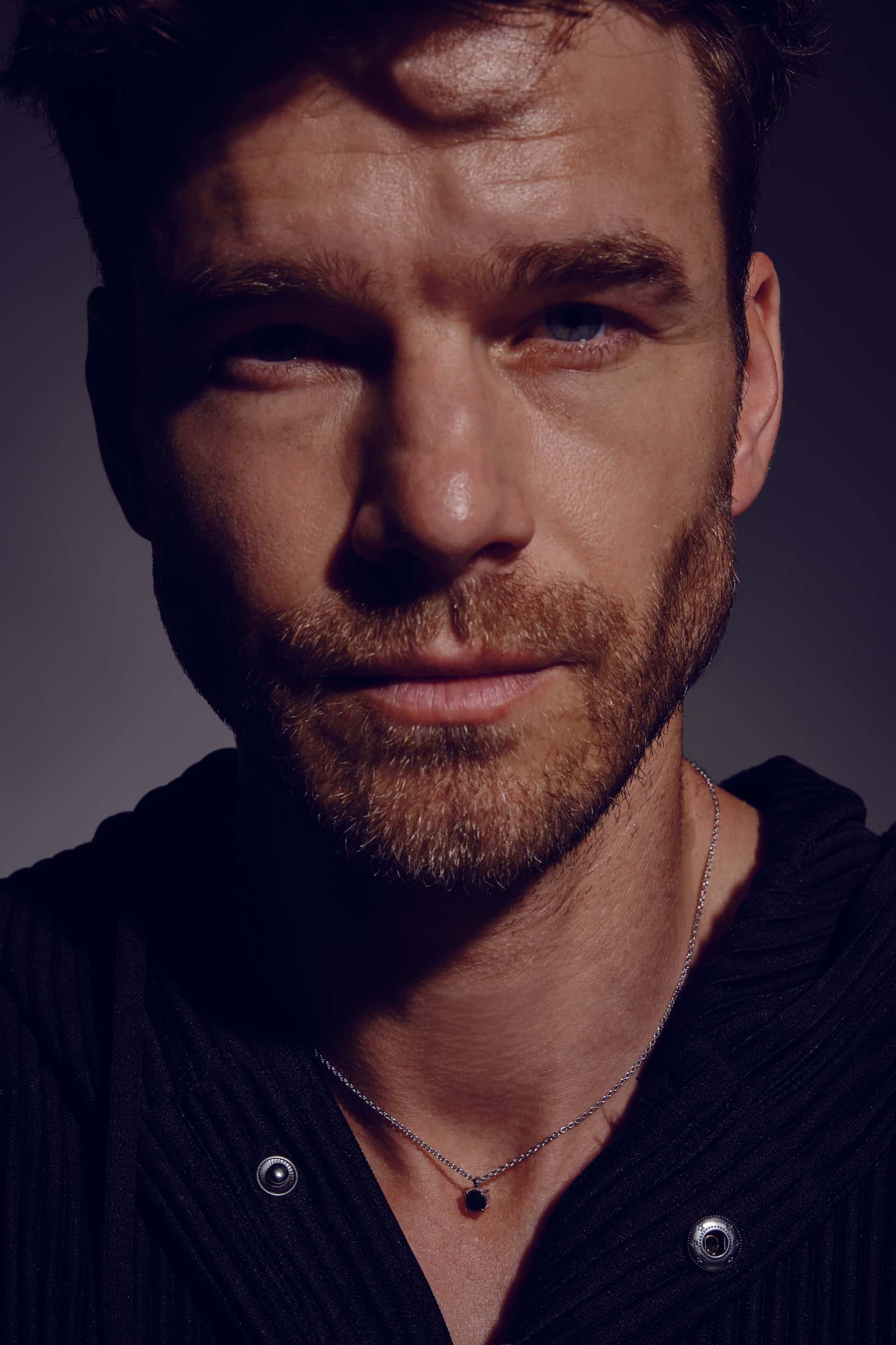 Solitaire Siyah Tek Taş Kolye